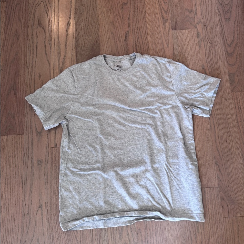 Banana Republic Light Gray Men's Short Sleeve Tee